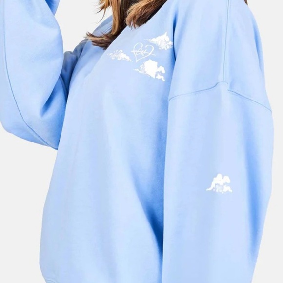 Colleen Hoover Womens November 9 Relaxed Fit Light Blue Crewneck Sweatshirt, XXL - Picture 8 of 13